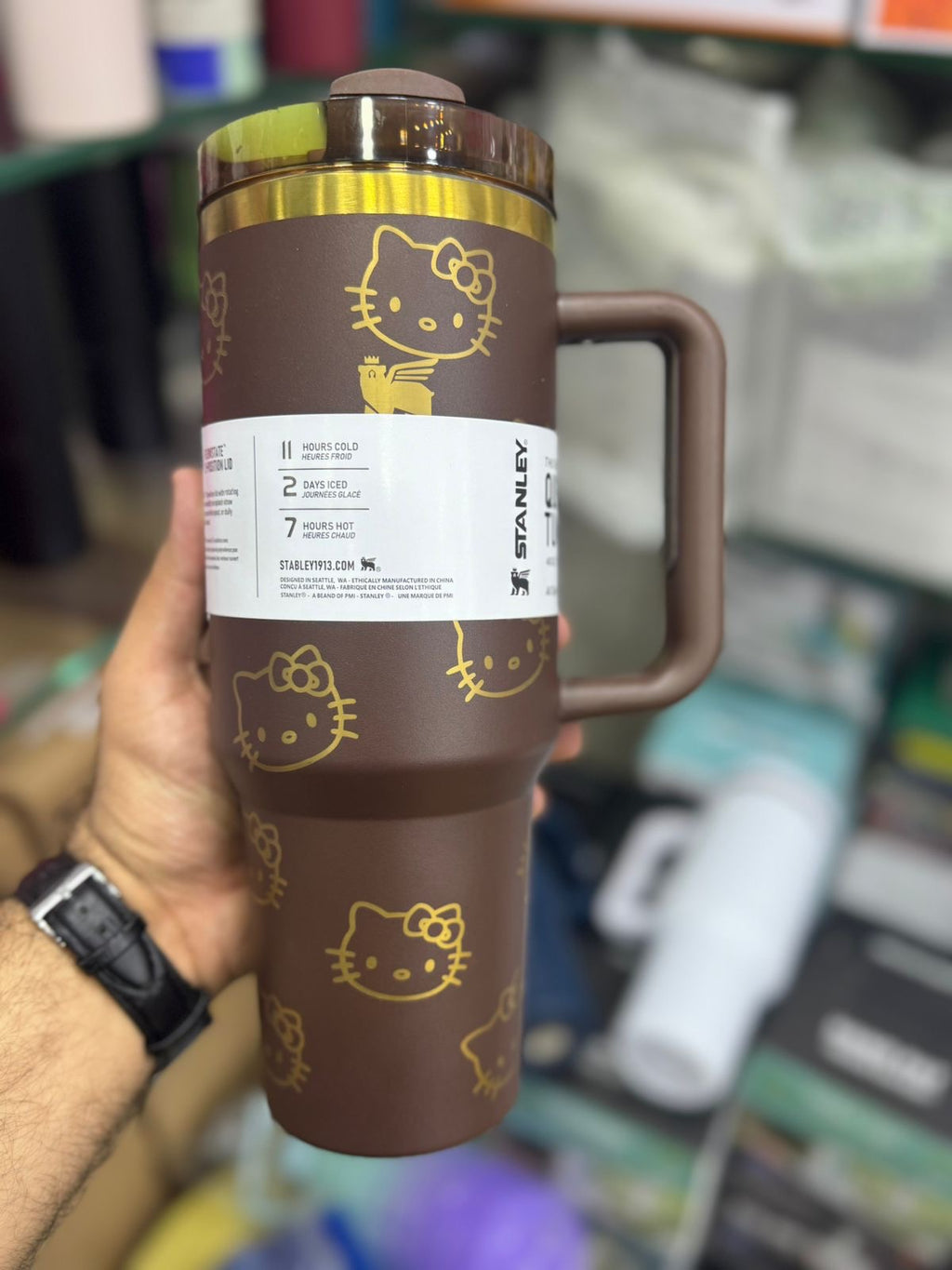 ✨ Stanley Quencher H2.0 Tumbler – Hello Kitty Edition 💖