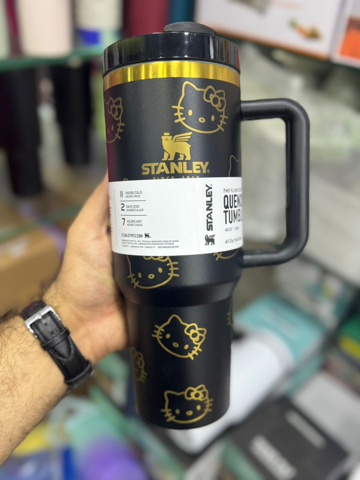 ✨ Stanley Quencher H2.0 Tumbler – Hello Kitty Edition 💖