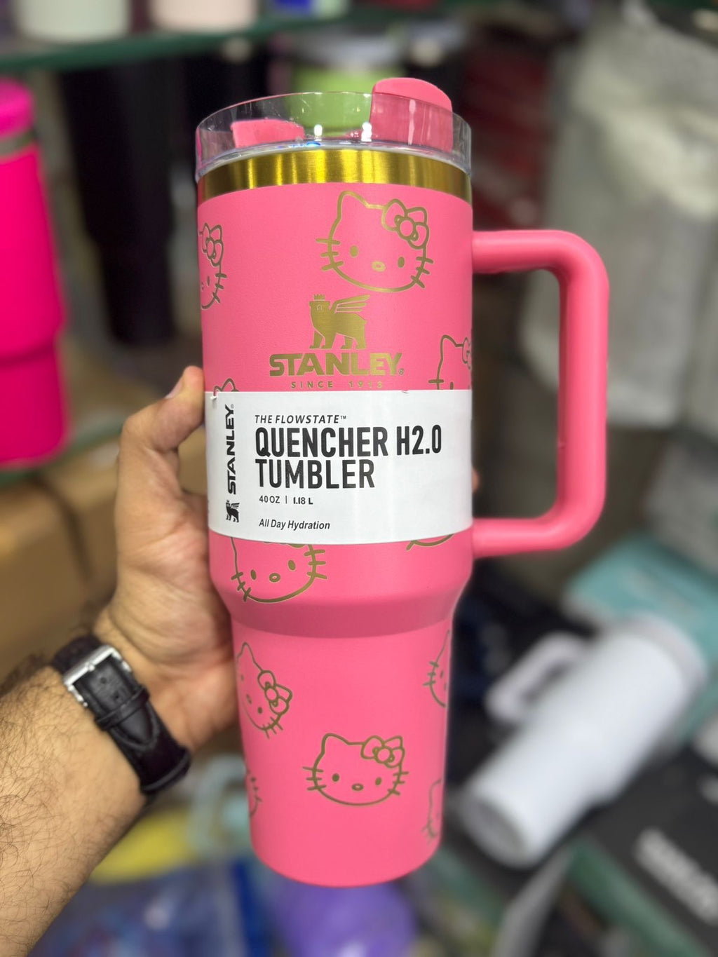 ✨ Stanley Quencher H2.0 Tumbler – Hello Kitty Edition 💖